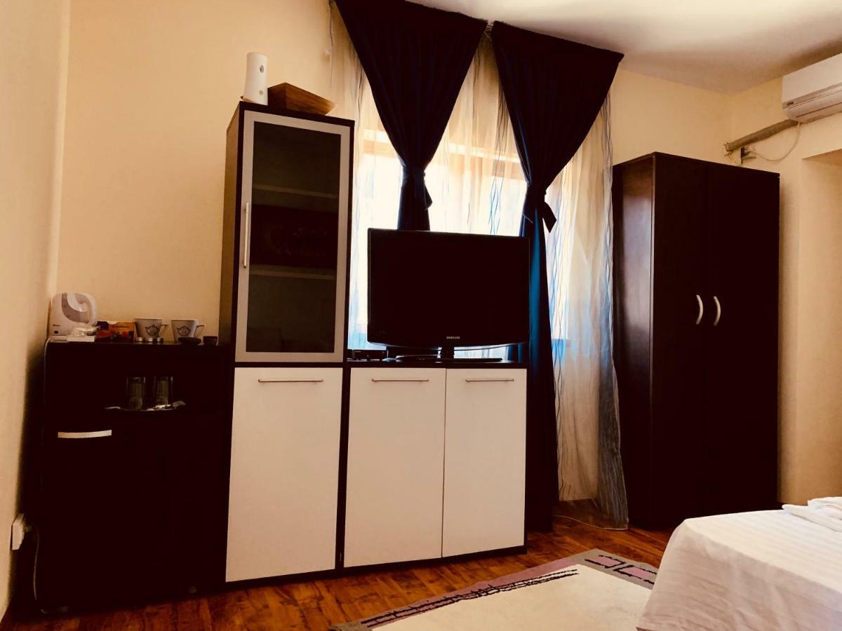 Hotel Casa Carter Sfântu Gheorghe Zewnętrze zdjęcie